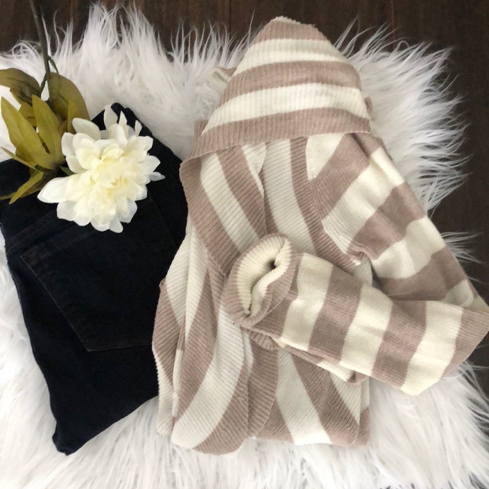 Express Open Cascade Cardigan